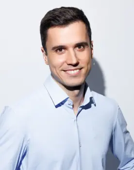 Никита Востров